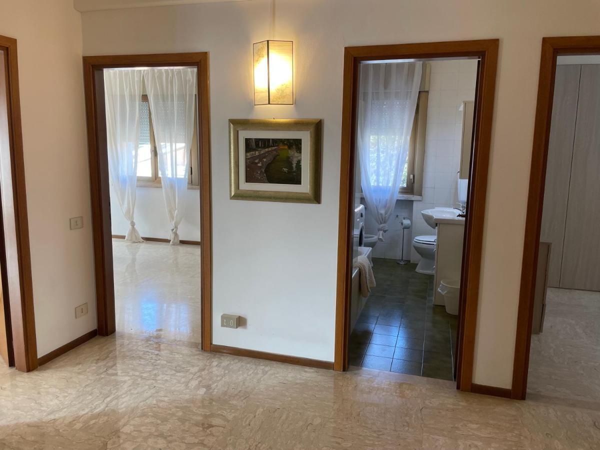 Villa Irene Apartments Mestre Buitenkant foto